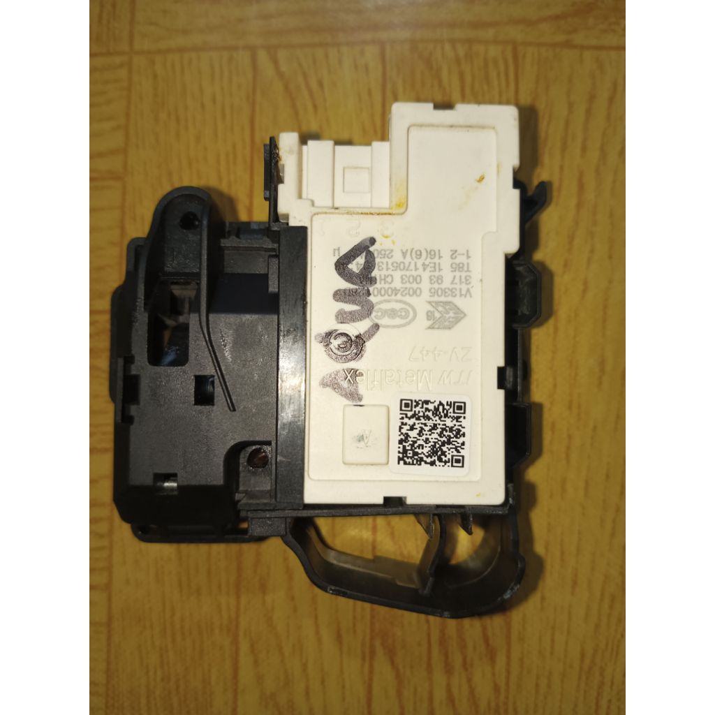 DOORLOCK MESIN CUCI AQUA FQW1010QD/FQW810QD
