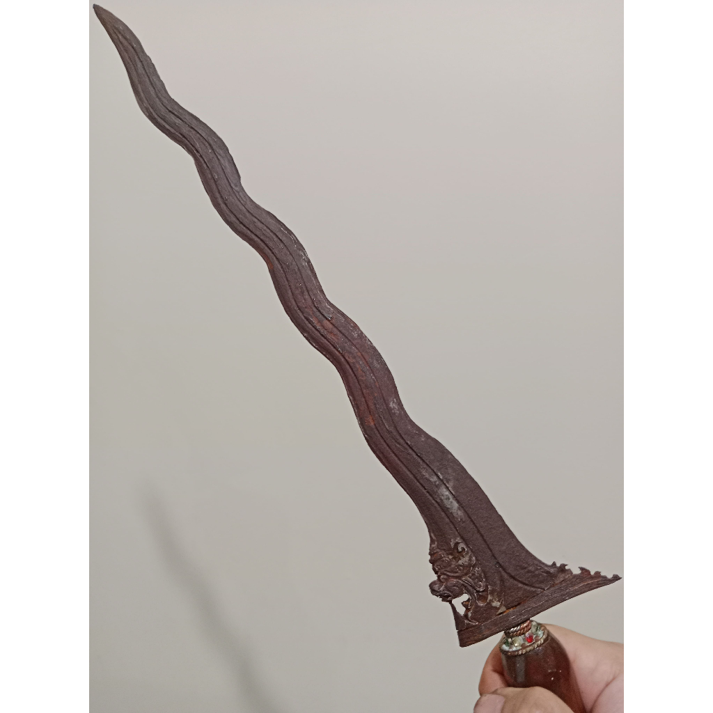 keris nogo rojo gagah