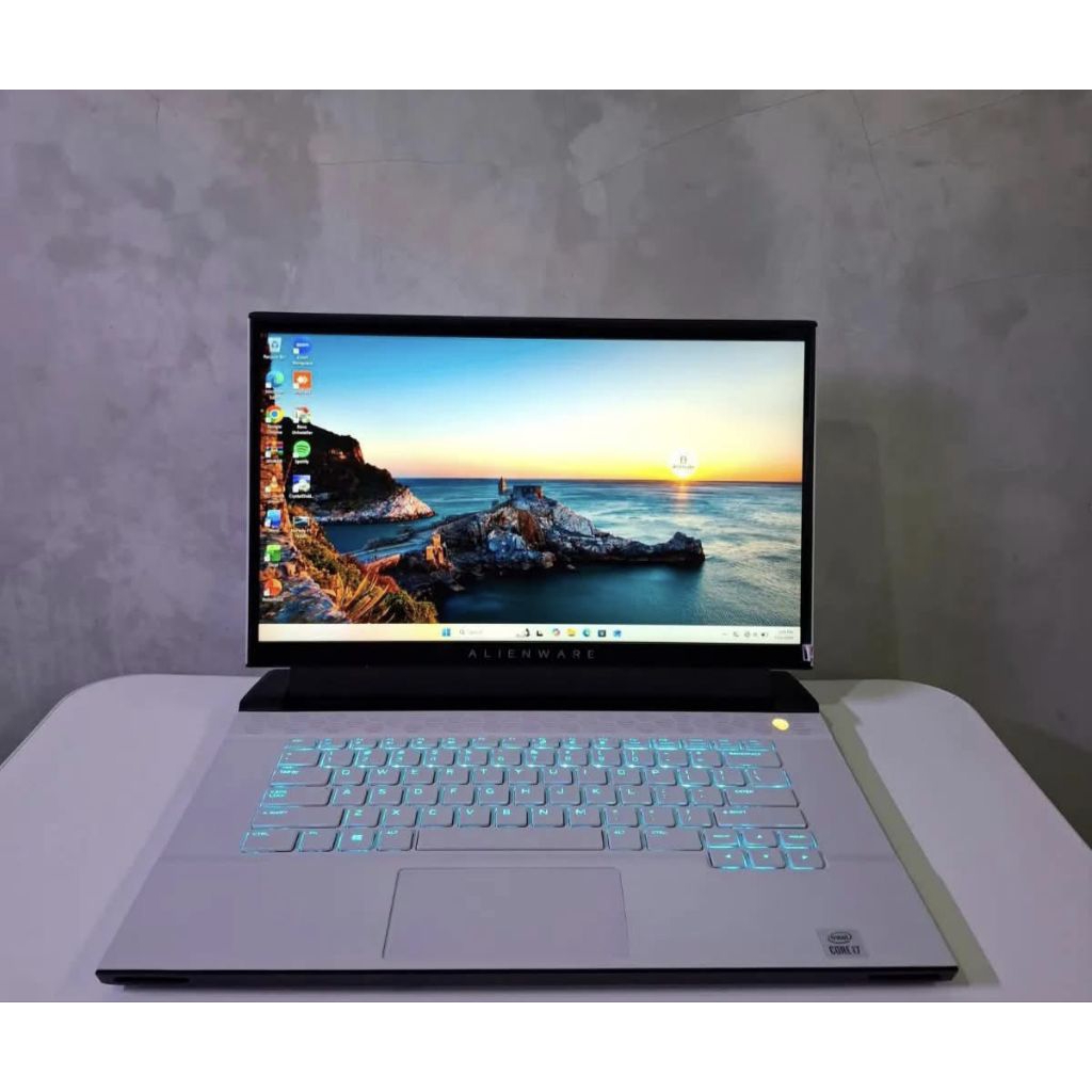 Alienware M15 R4