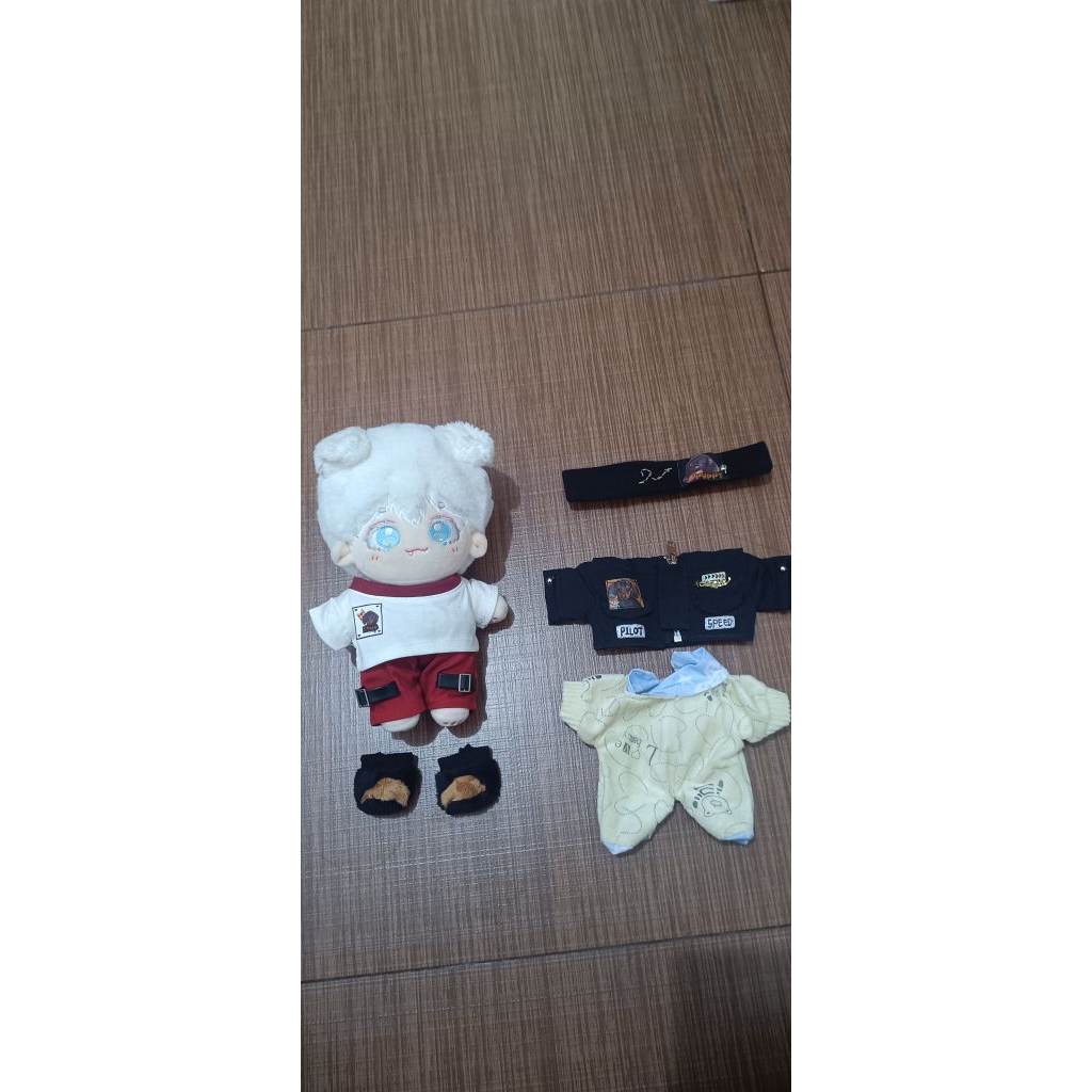 PRELOVED Cutton doll anime gojo