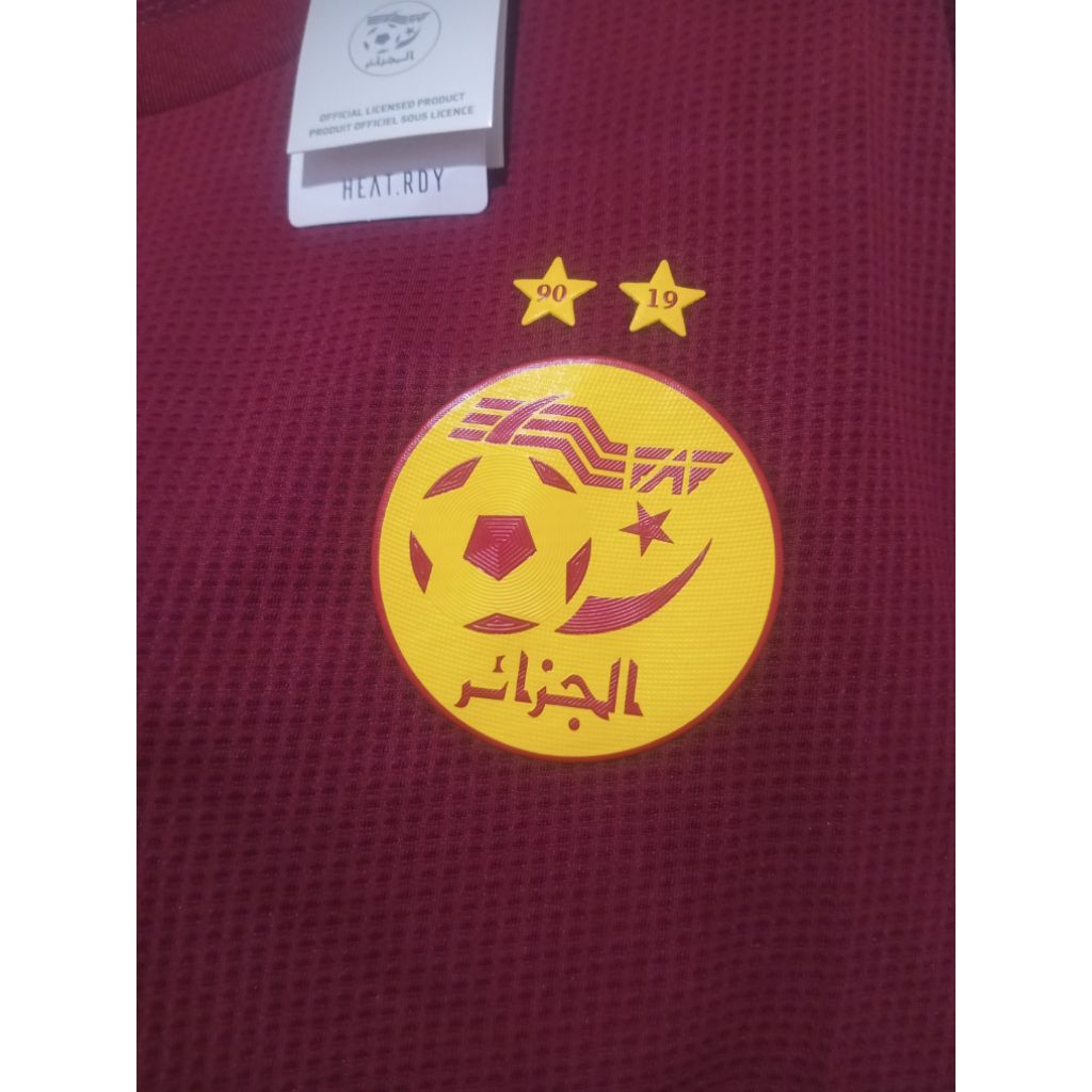 ( BNWT ) Algeria player issue