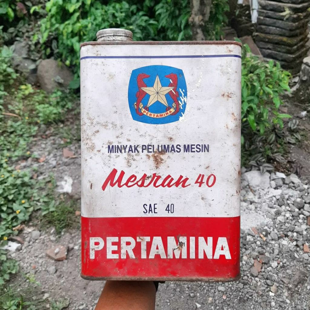 Kaleng oli mesran pertamina jadul