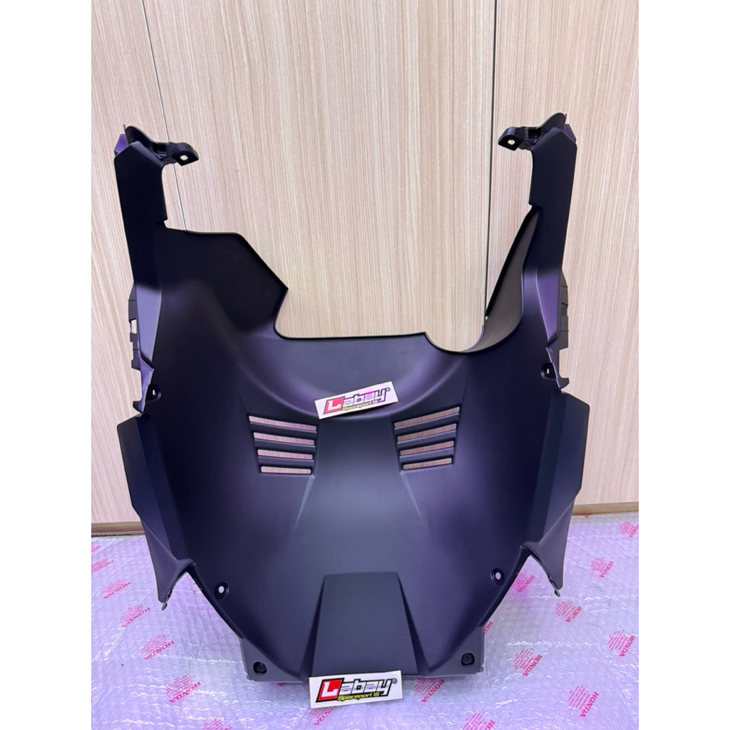 Cover Front Paruh 64521-K0W-NA0 Cover Front Lower Dek Paru  Lumpur Honda ADV 160