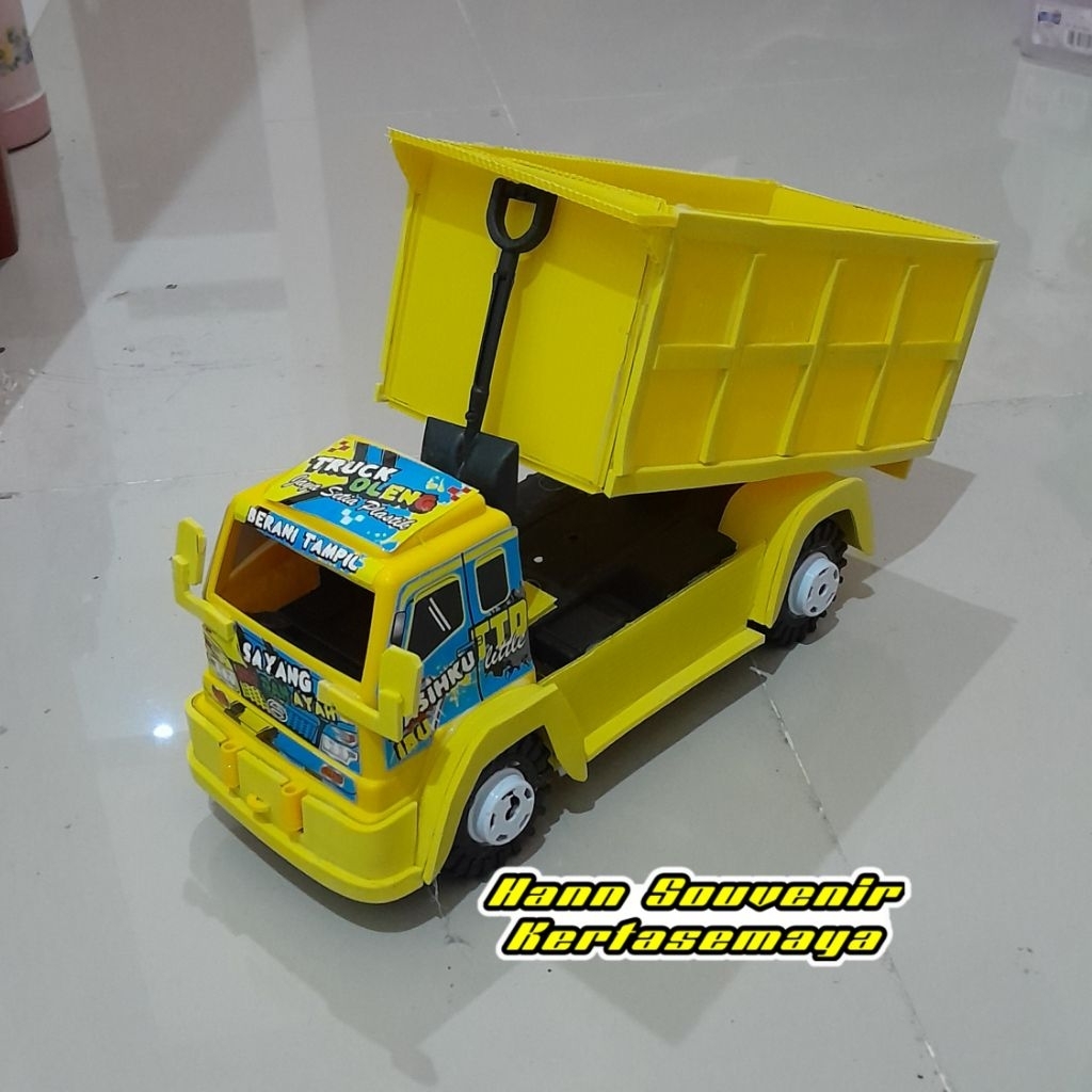 mainan truk plastik modif dump truk