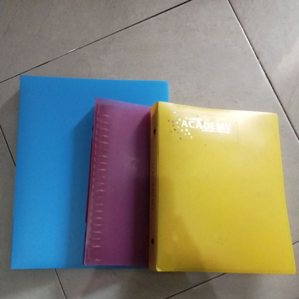 Preloved Binder