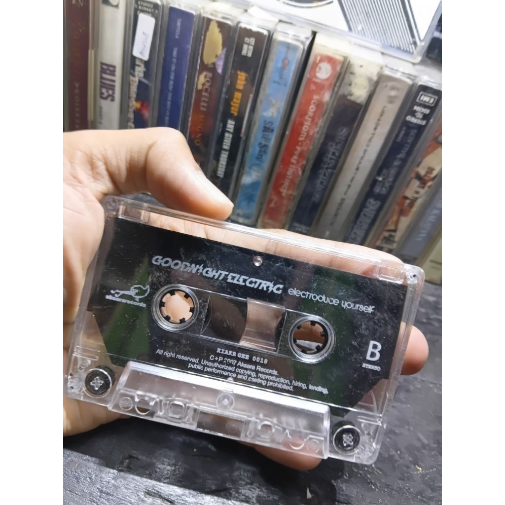 Kaset Goodnight electric - electroduce yourself (No cover)
