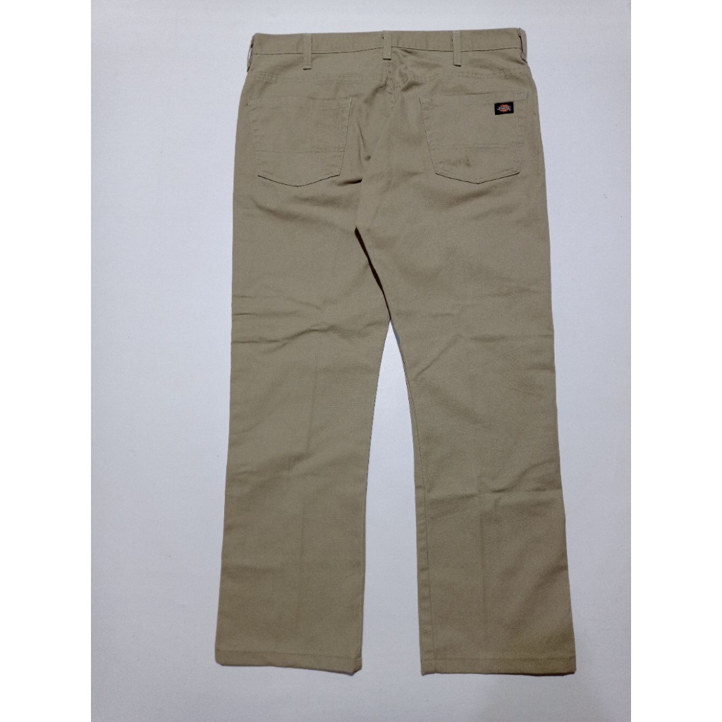 Celana Dickies Workpant Slim Fit Warna Desert Sand Size 36×34 Second Brand Dickies