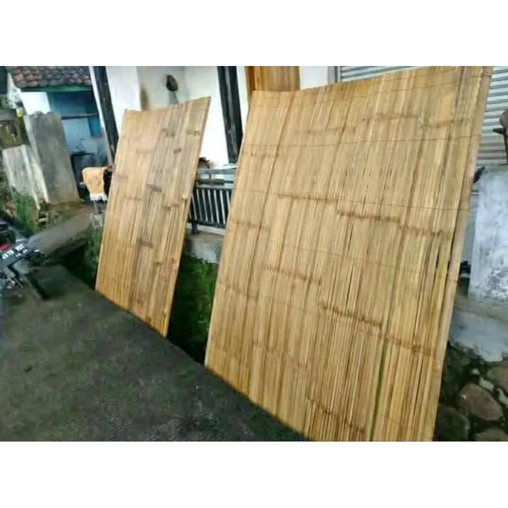 Tirai Bambu gulung outdoor ukuran 2x2m