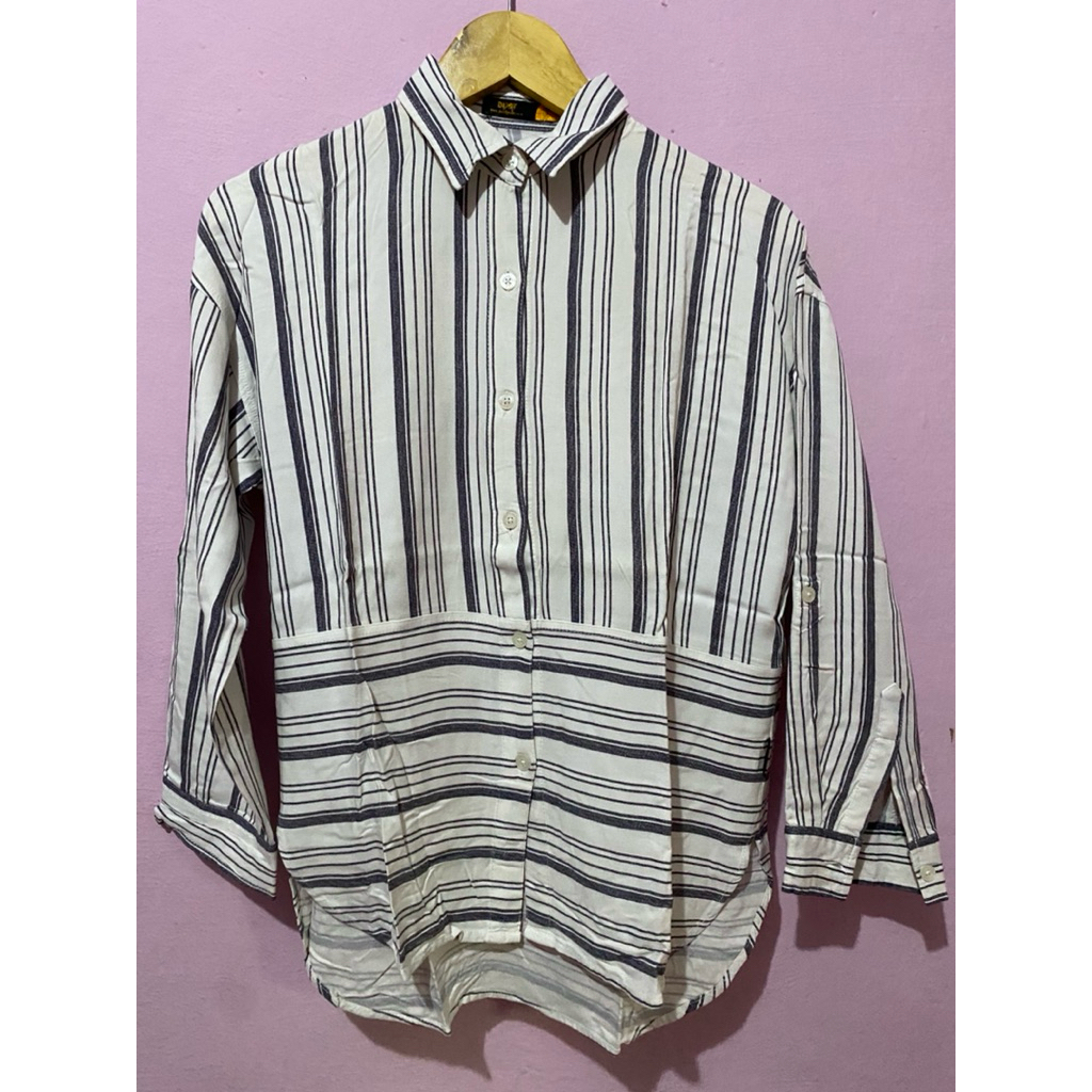 KEMEJA DUST JEANS PRELOVED