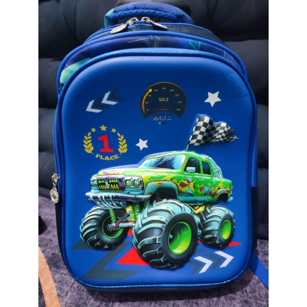 Tas ransel geret gambar jeep
