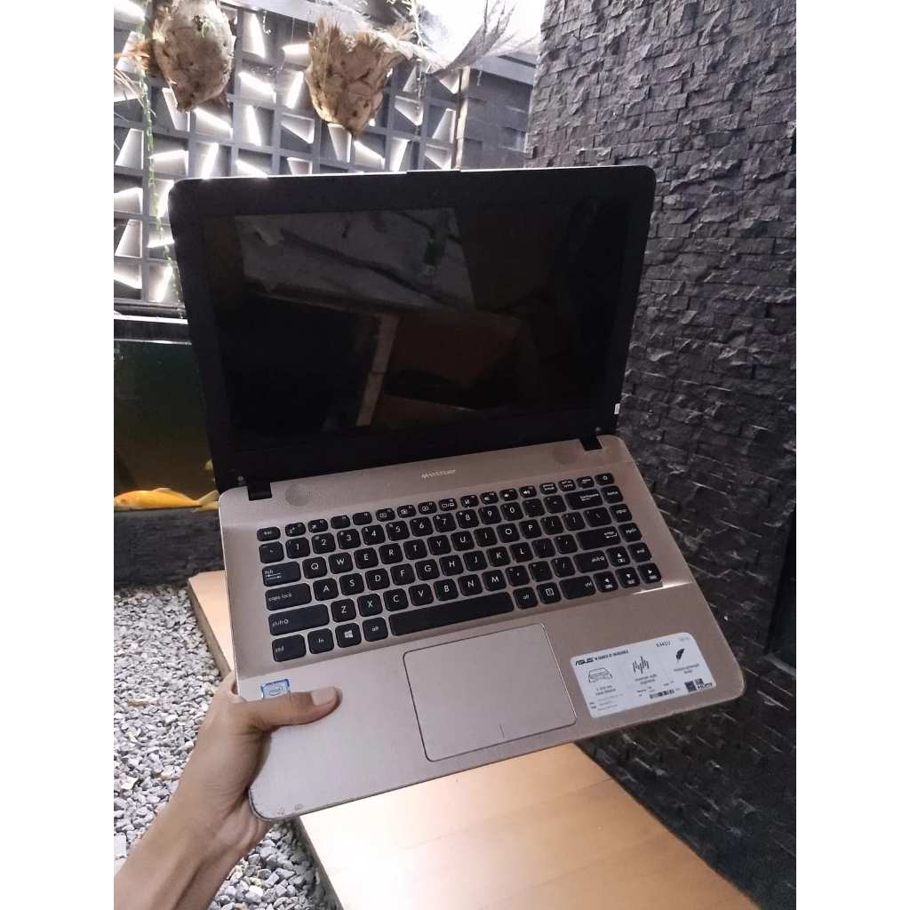 Asus X441UAR Intel Core i3-7020U Ram 4Gb  Hdd 1Tb SCU24551