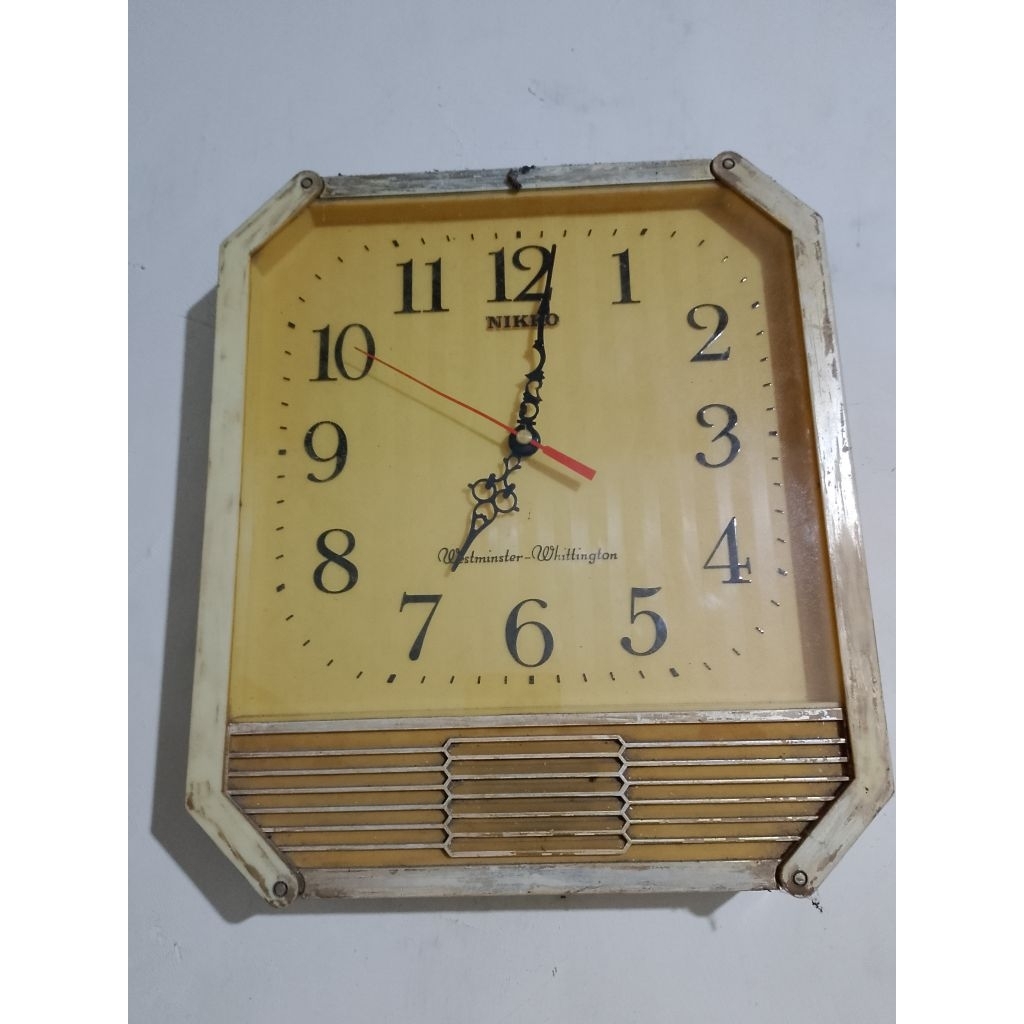 jam dinding Nikko jadul lawasan