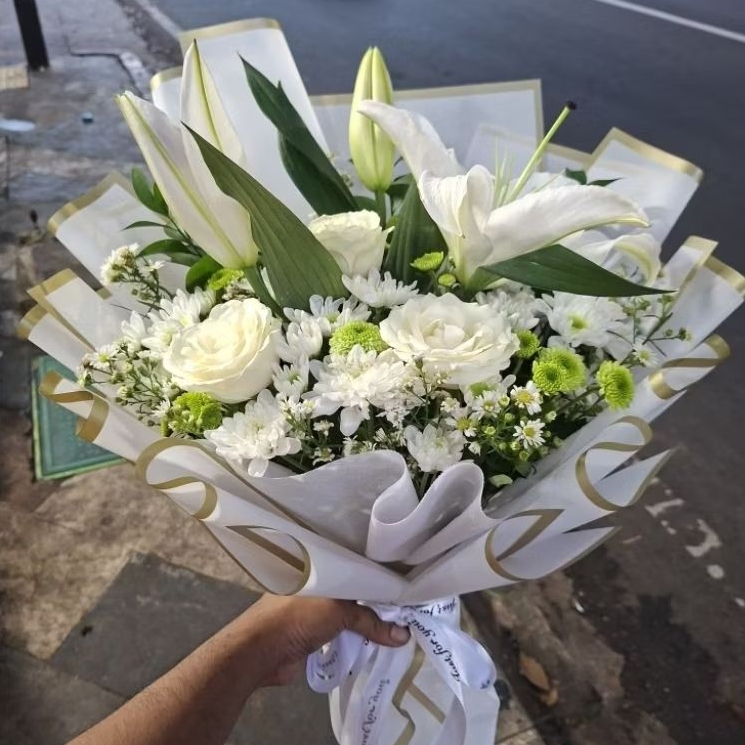 Buket Bunga Asli Untuk Hadiah/ Lamaran/ Anniversary