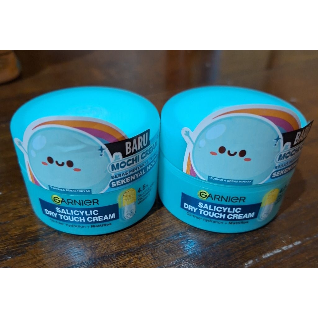 Garnier salicylic dry touch cream 30 ml/garnier mochi cream/pelembab wajah/pelembab wajah garnier