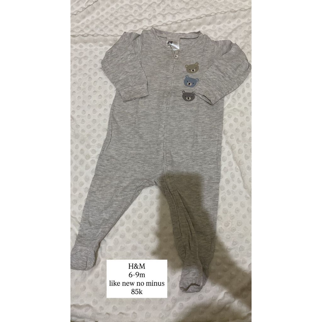 PL Sleepsuit H&M