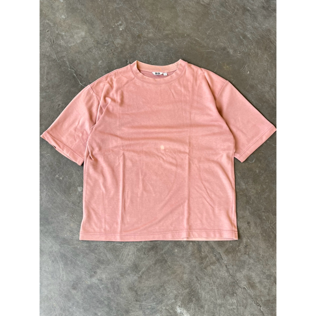 Kaos Uniklo Airism