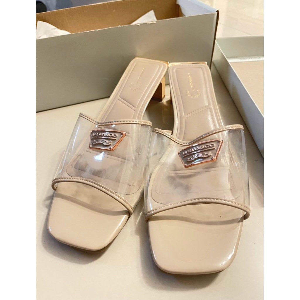 urban n co heels