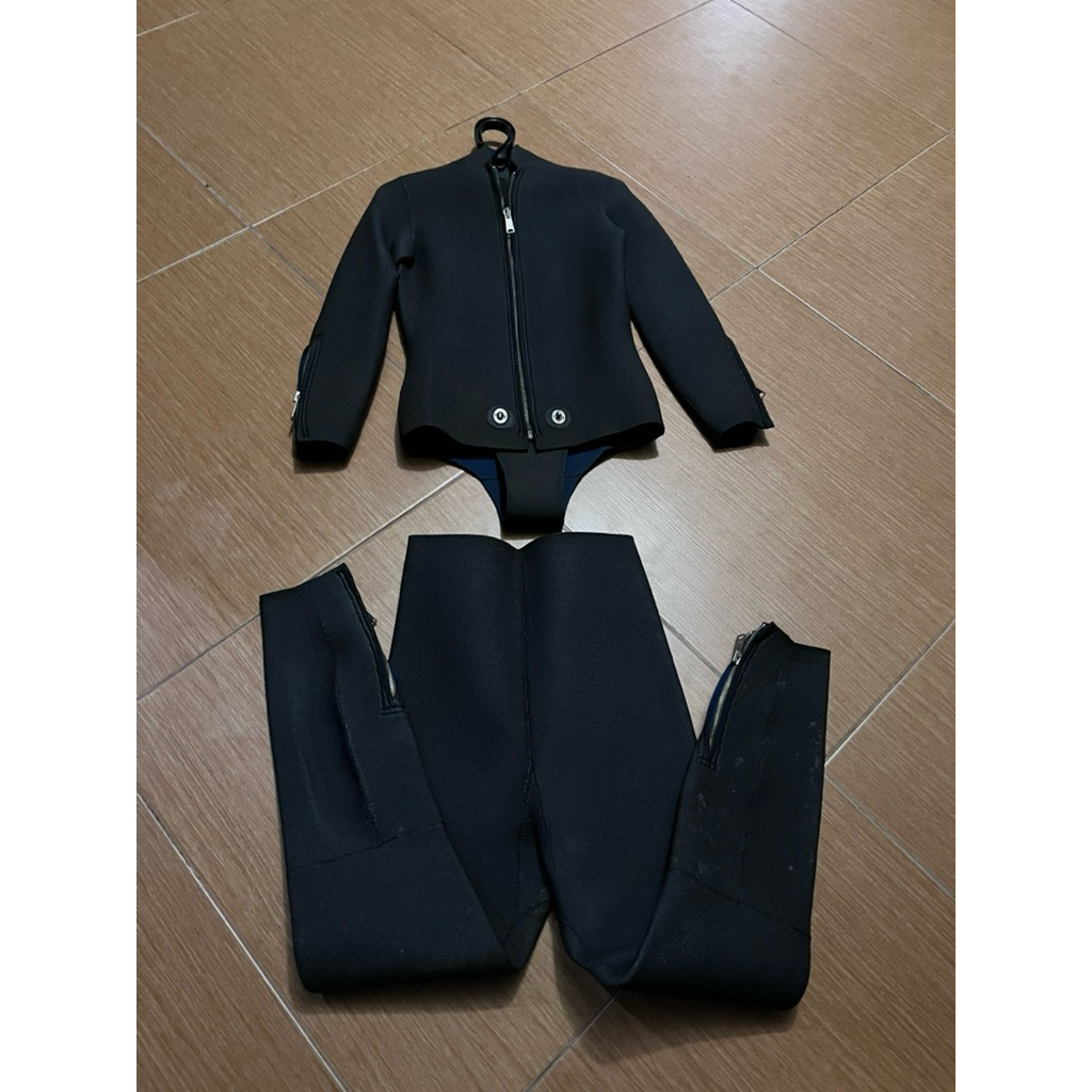 wetsuit 2potong,celana dan jaket 5mm
