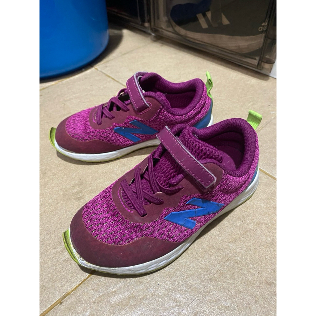 sepatu new balance anak
