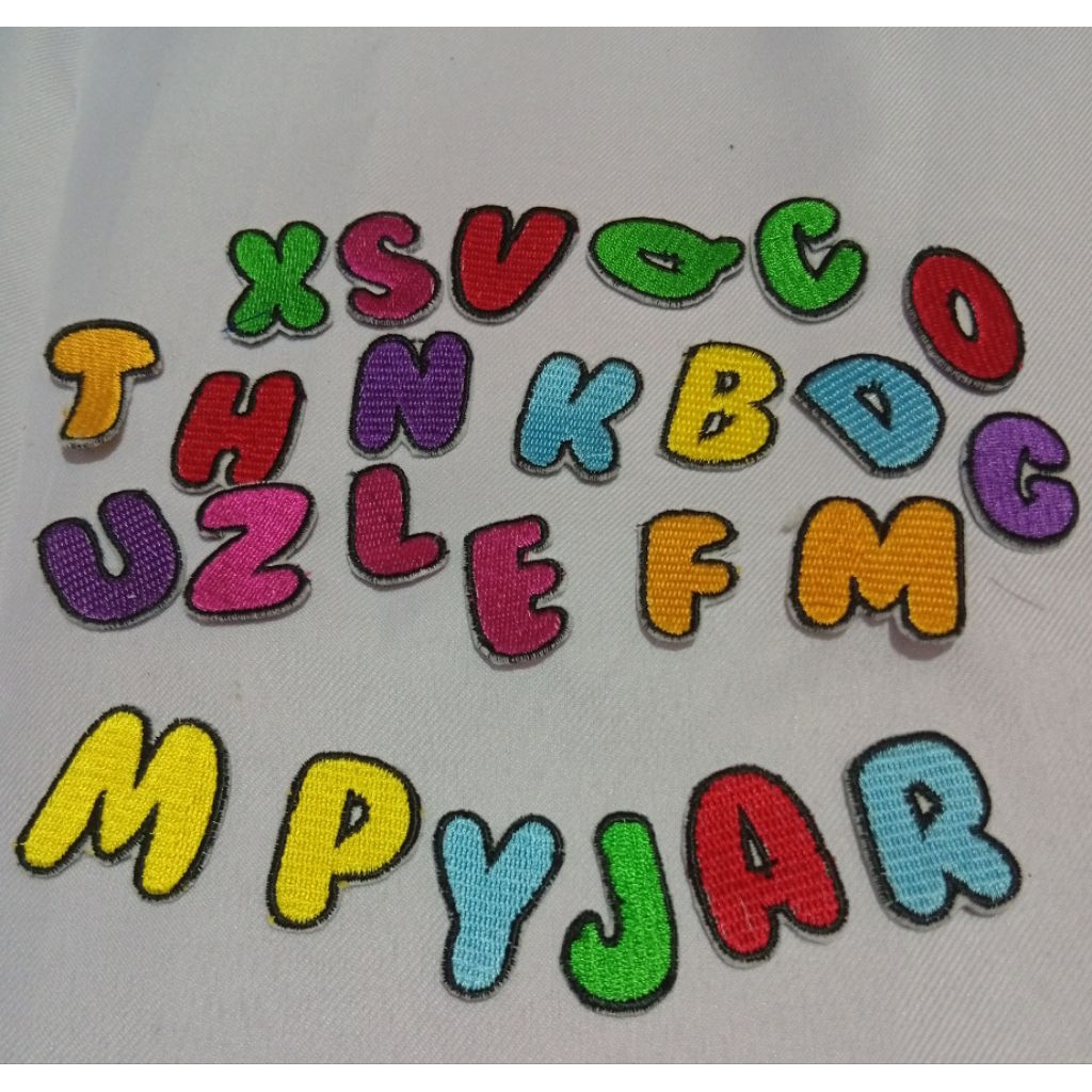 patch bordir  huruf warna