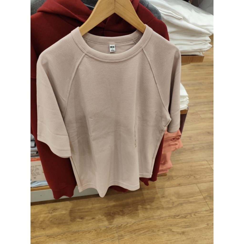 Kaos Dry Waffle Crew Neck Pria Uniqlo (Unisex)