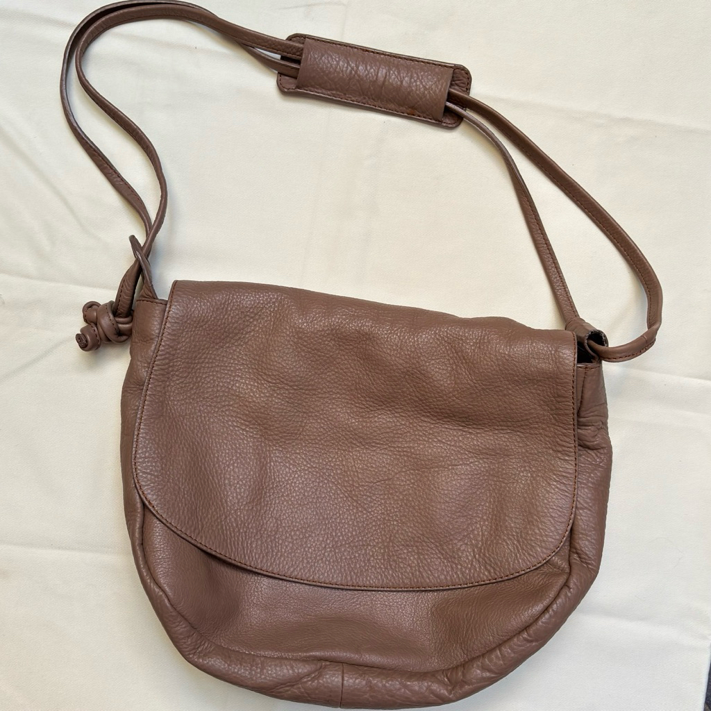 Preloved Tas Kaynn Harra Coklat Medium