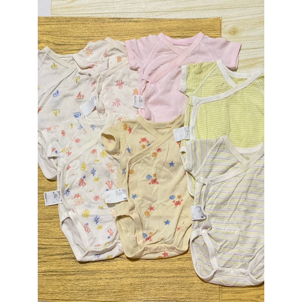 jp jumper kimono katun pori berpori bolong UNIQLO Baby size 60 nb newborn 3M 6M kutung lengan pendek