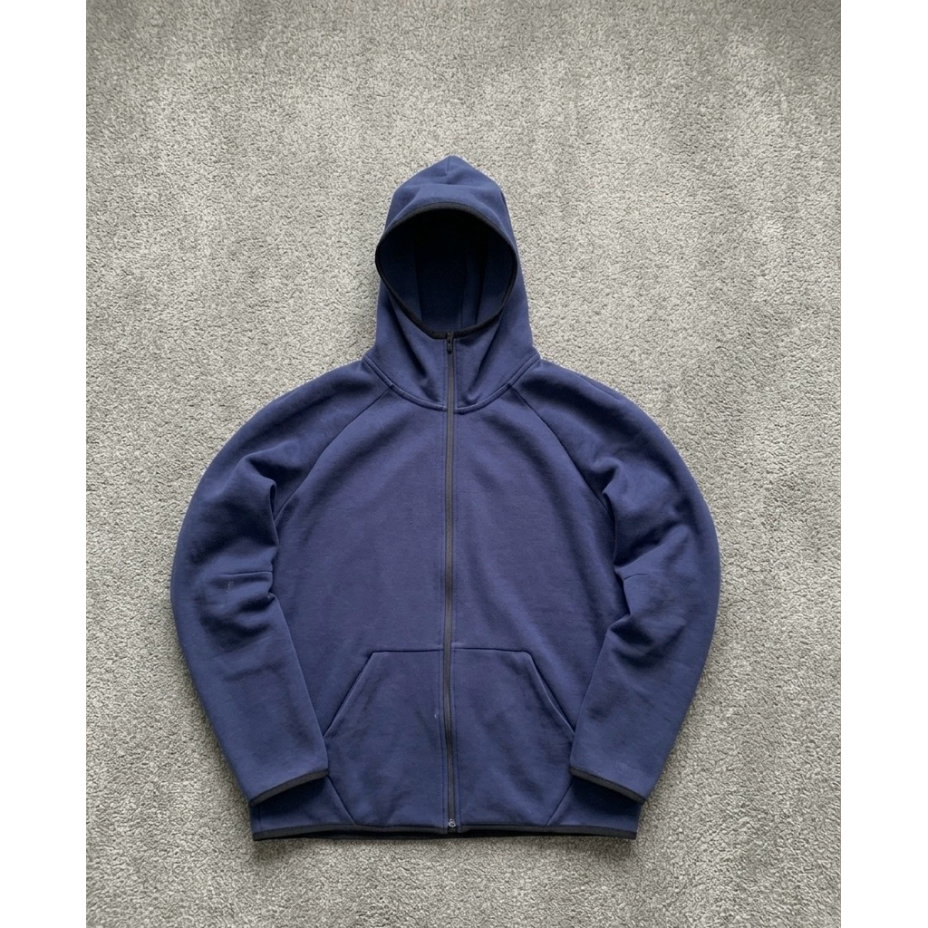 uniqlo tech