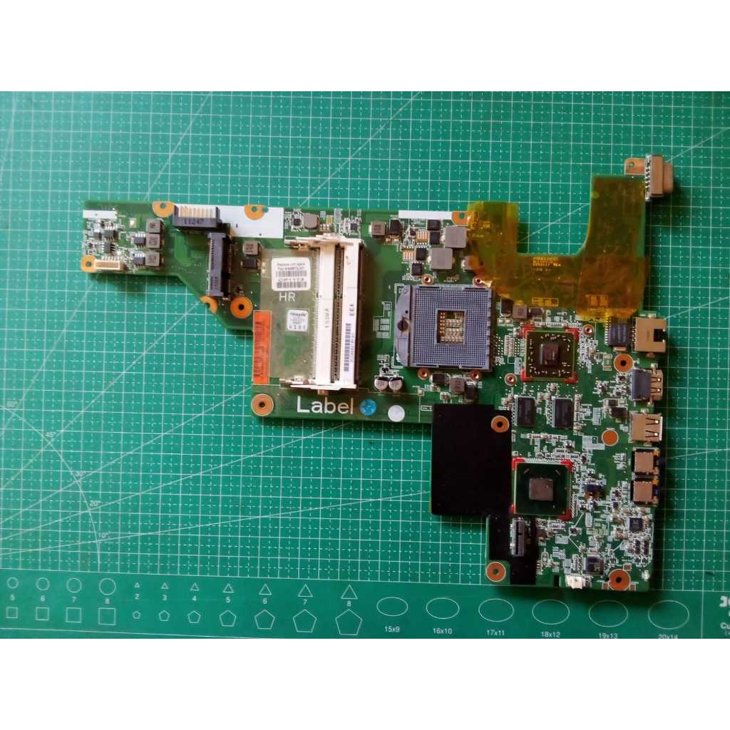 motherboard hp 431   HM65 intel core i5-2410m dual vga intel + amd radeon graphics hd