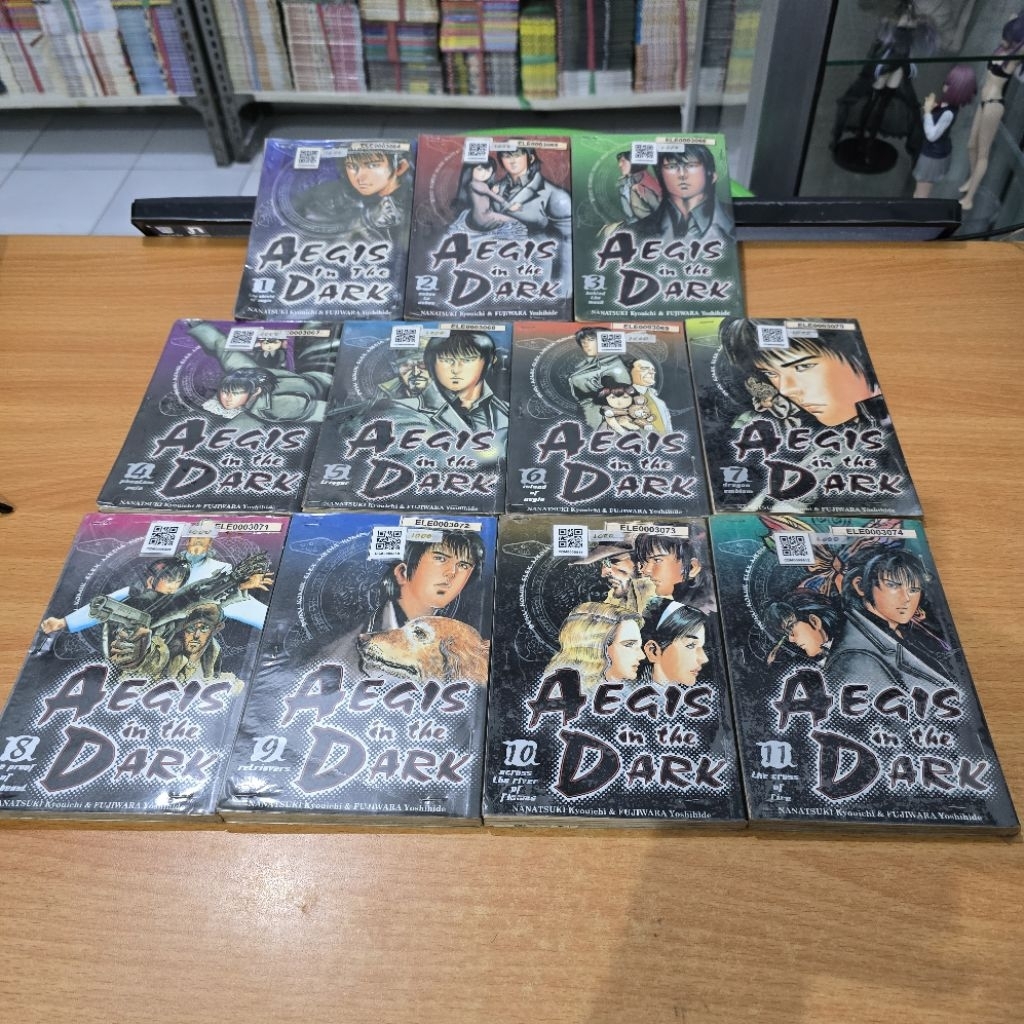 Bundle Komik Aegis In The Dark Volume 1-26 (tidak lengkap) Preloved