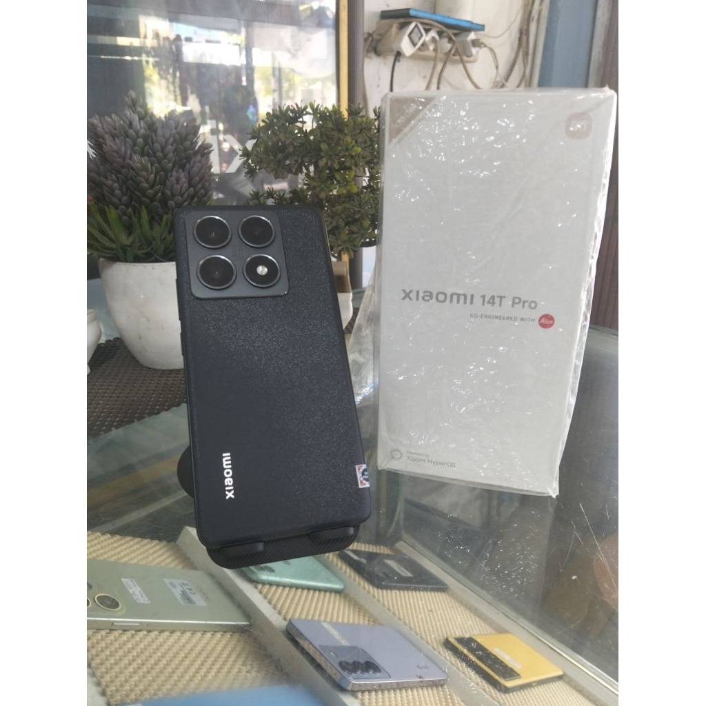 XIAOMI 14T PRO RAM 12/512GB (SECOND)