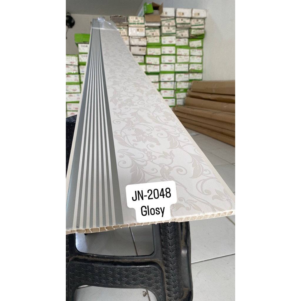 JN-2028 Glosy plafon Pvc putih bunga panjang 1m