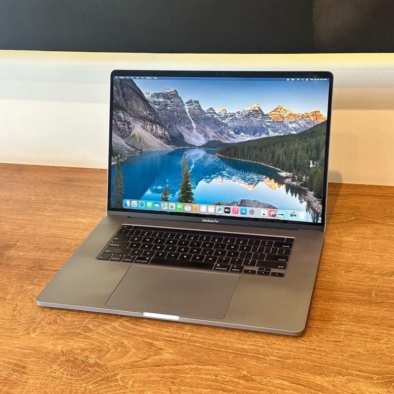 MacBook Pro 2019 i7 16 inch | RAM 16 GB | SSD 512 GB | Second