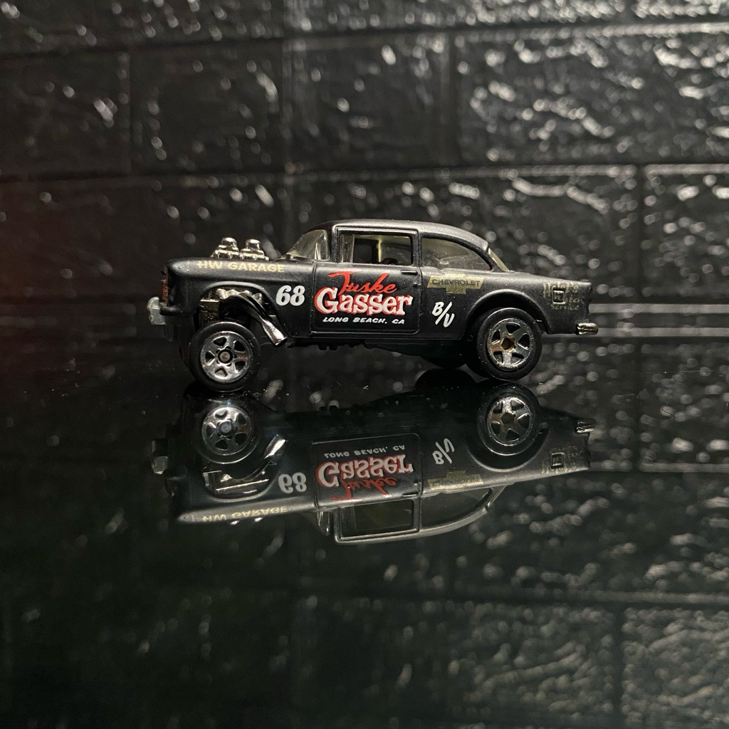 [LOOSE] Hot Wheels Chevy Bel Air Gasser Tuske Gasser Black