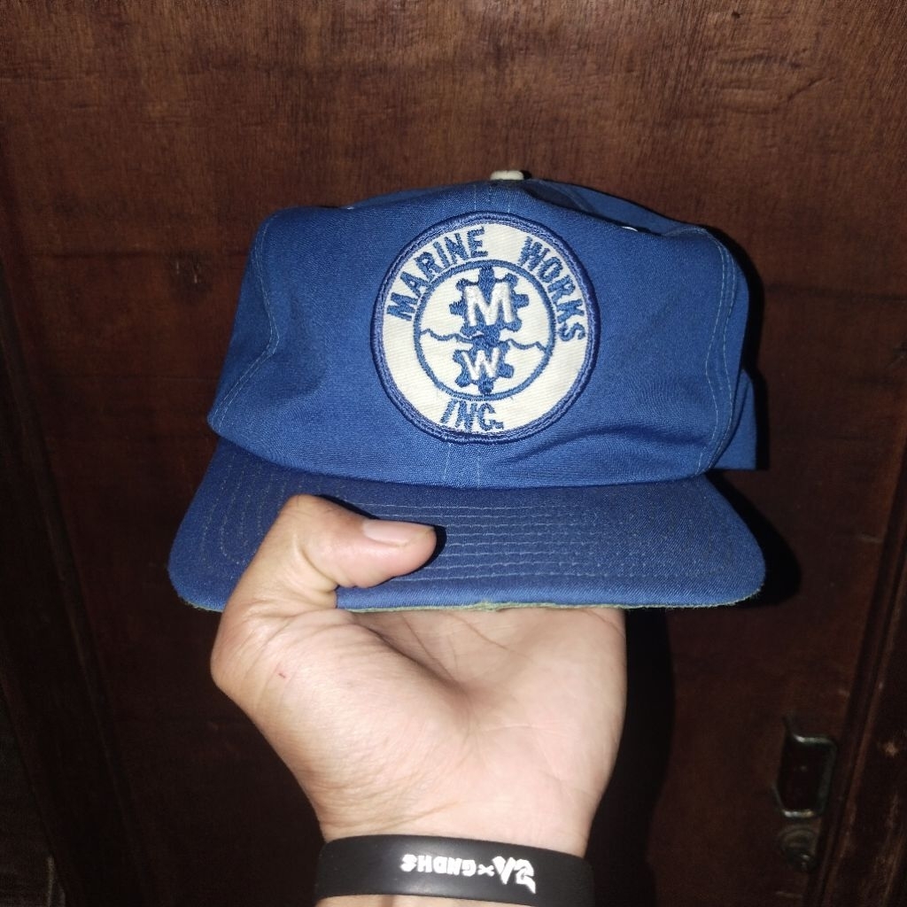 Topi vintage pacth Marine Works