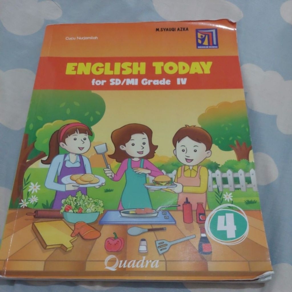 second buku english today kelas 4 quadra