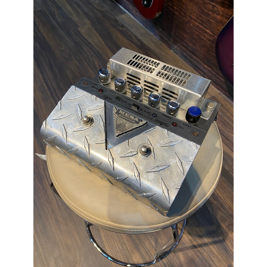 Mesa Boogie V-Twin Tube Preamp Pedal