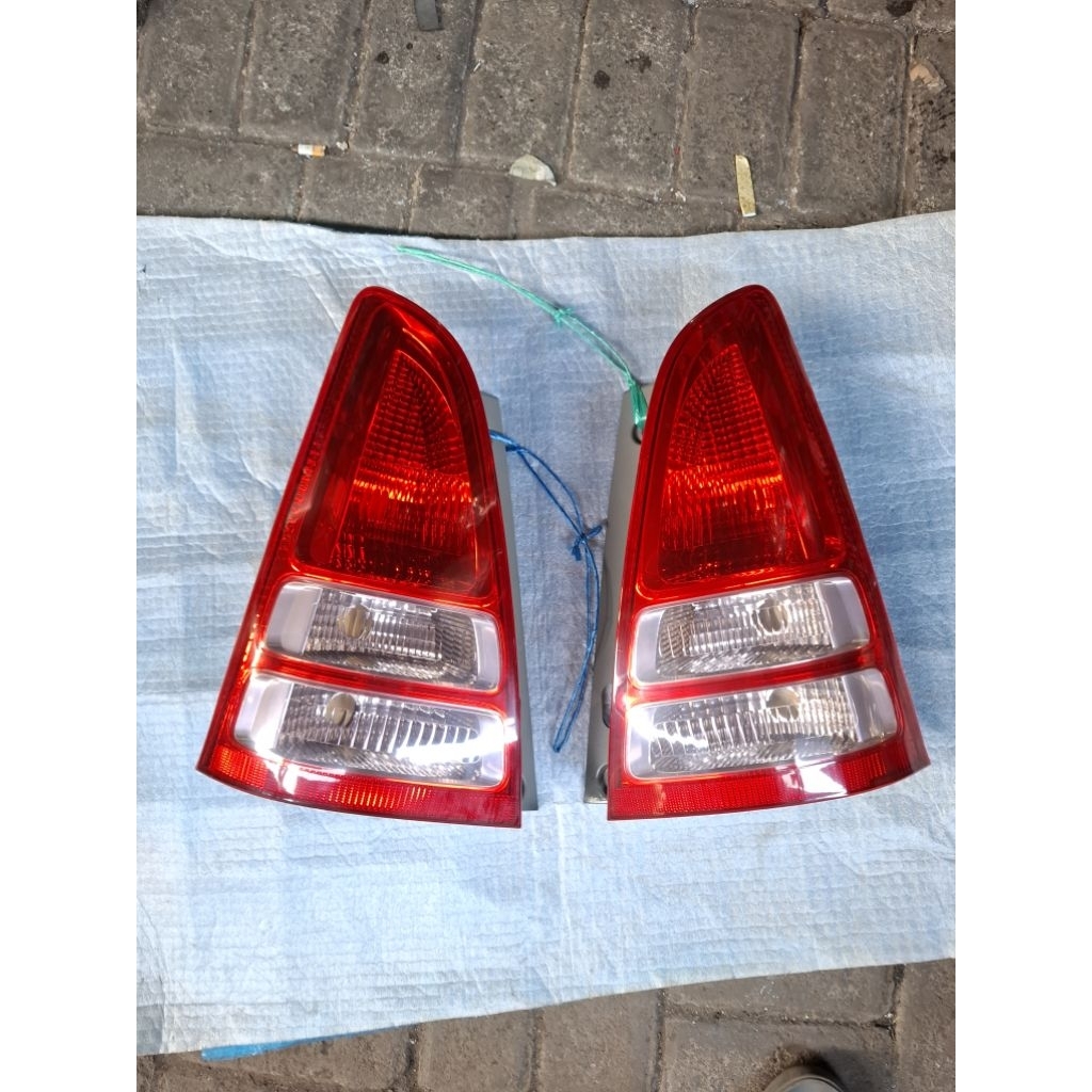 stoplamp inova 2005-2007