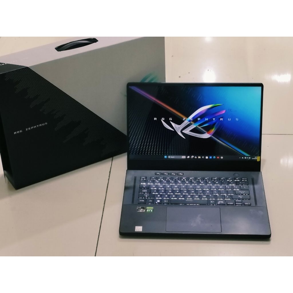 Asus Rog Zephyrus G15 amd ryzen 9-6900hs nvidia geforce rtx 3060 ram 16 gb ssd 1 tb
