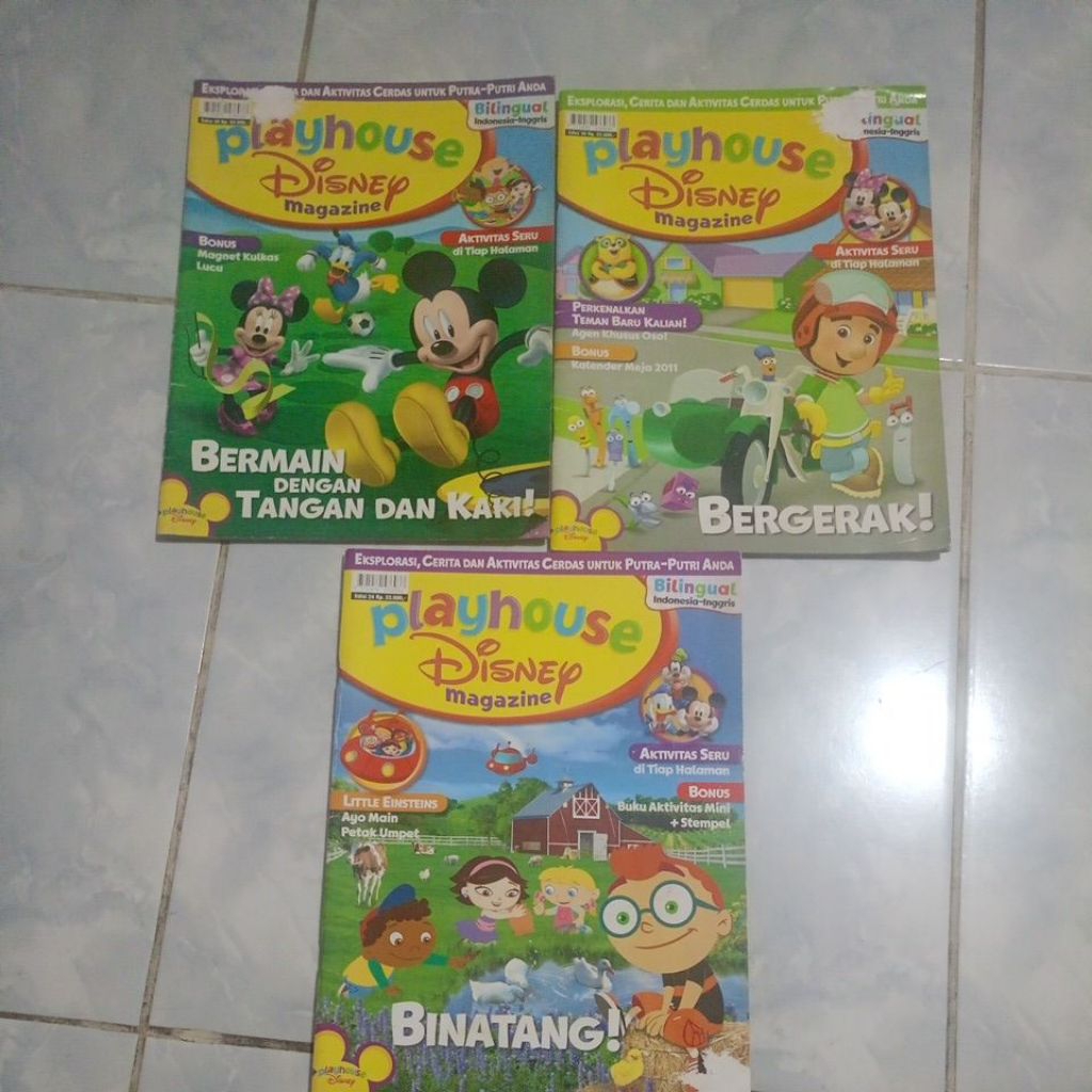 Paket 3 buku Playhouse Disney Magazine (Bermain dengan tangan dan kaki, bergerak, binatang)