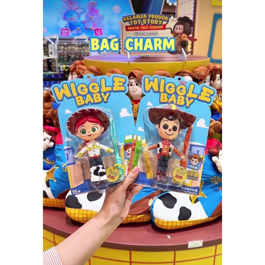 Bag Charm Toy Story Wiggle Baby Collection Vinyl Plush Pendant Keychain Plush Woody / Jessie Miniso 