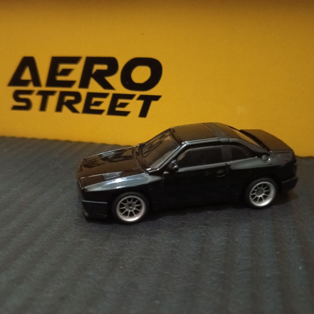 HW Maserati Shamal (Ban Karet) Hitam