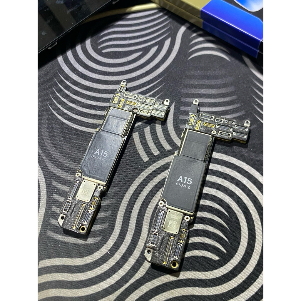 MESIN IP 13 CLEAN ICLOUD MINUS