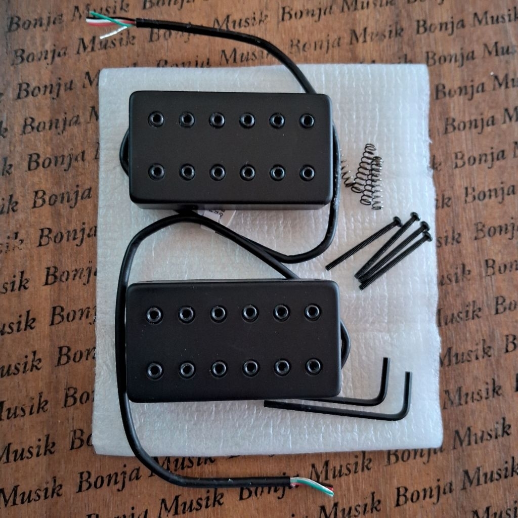 Pickup Dimarzio DP219 Neck and DP220 Bridge Dimarzio D-Activator Humbucker Black
