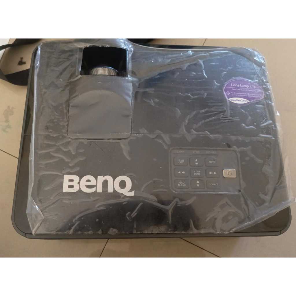 Proyektor Benq MX503p Bekas (Barang 118)
