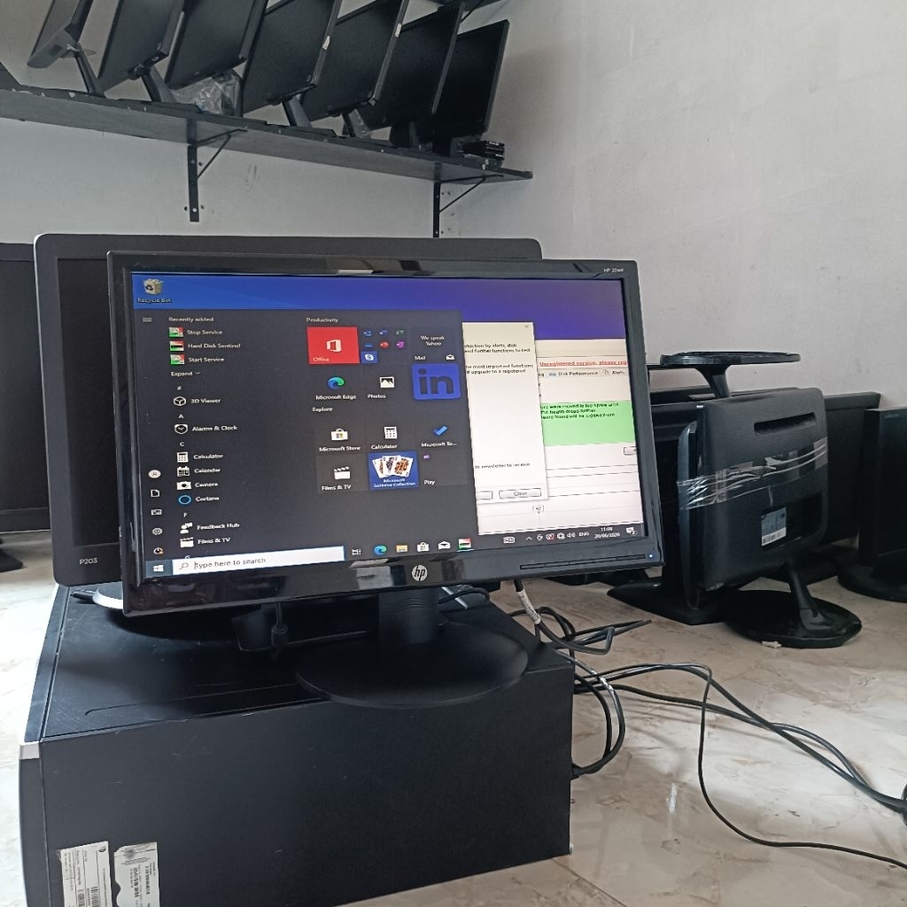 MONITOR LCD/LED 20 INCH BEKAS BERKUALITAS