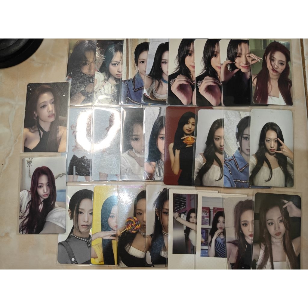 photocard ahyeon 1 official