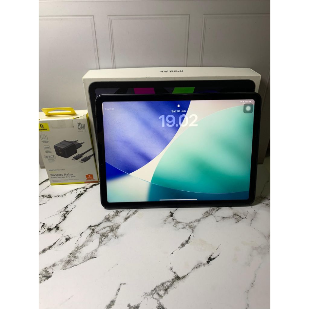 JUAL IPad Air 4 (Gen 4) 256GB Wi-Fi Only (BEKAS)
