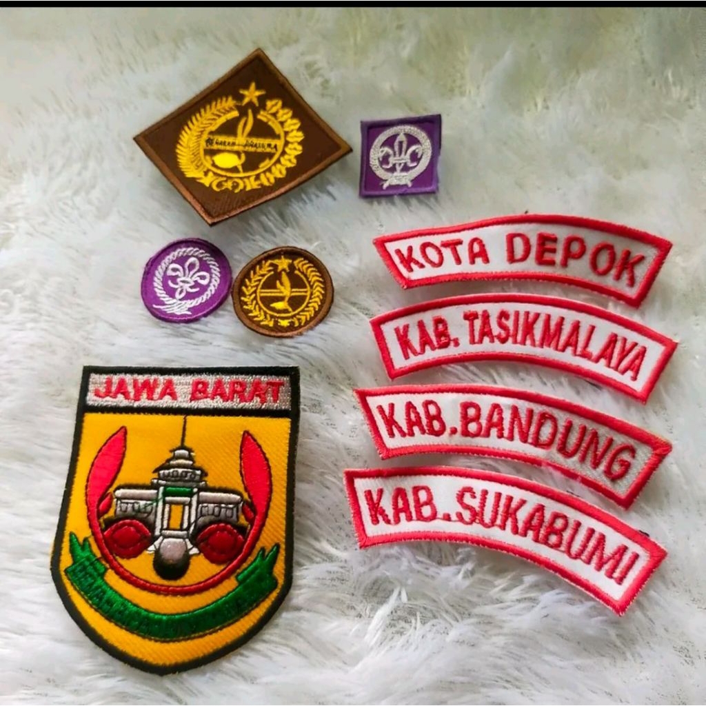 atribut Pramuka putra putri Jawa barat