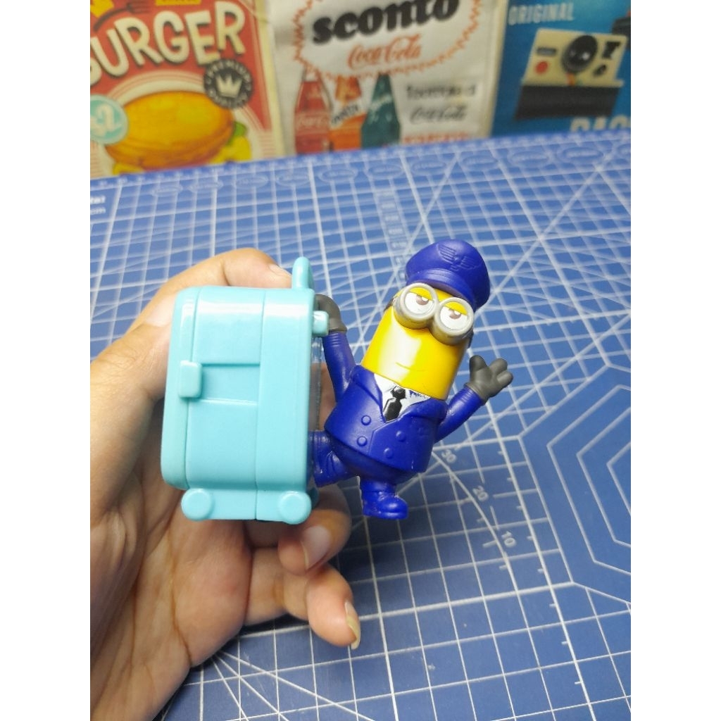 Minions mainan action figure preloved ( bekas )